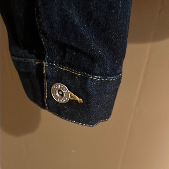 Express  Jeans Women's Blue Denim Jacket Sz L - Picture 7 of 14